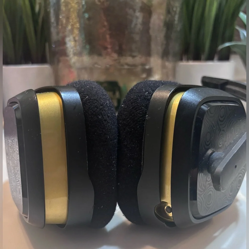 Astro Gaming A10 Wired Stereo Gaming Headset Legend of Zelda